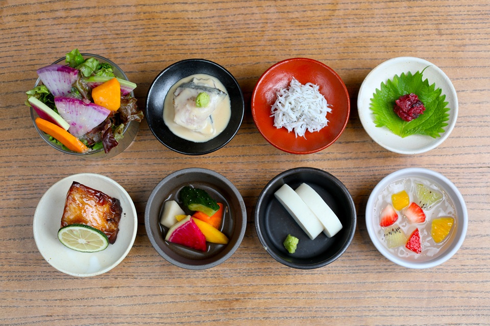 鎌倉 松原庵 青（鎌倉市腰越）