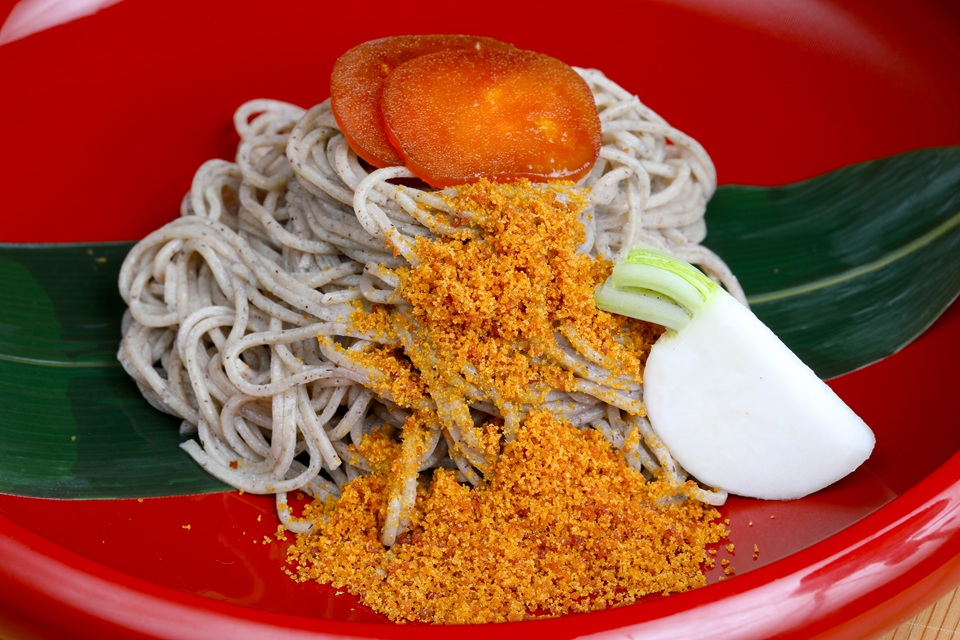 からすみ蕎麦 月と松（鎌倉市材木座）