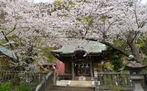御霊神社