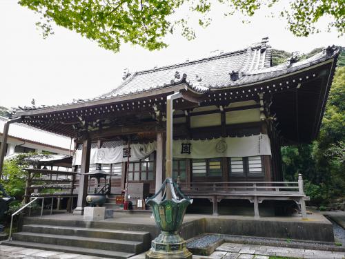 安国論寺　本堂